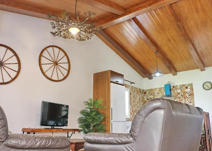 Bungalow Roche Szálloda *